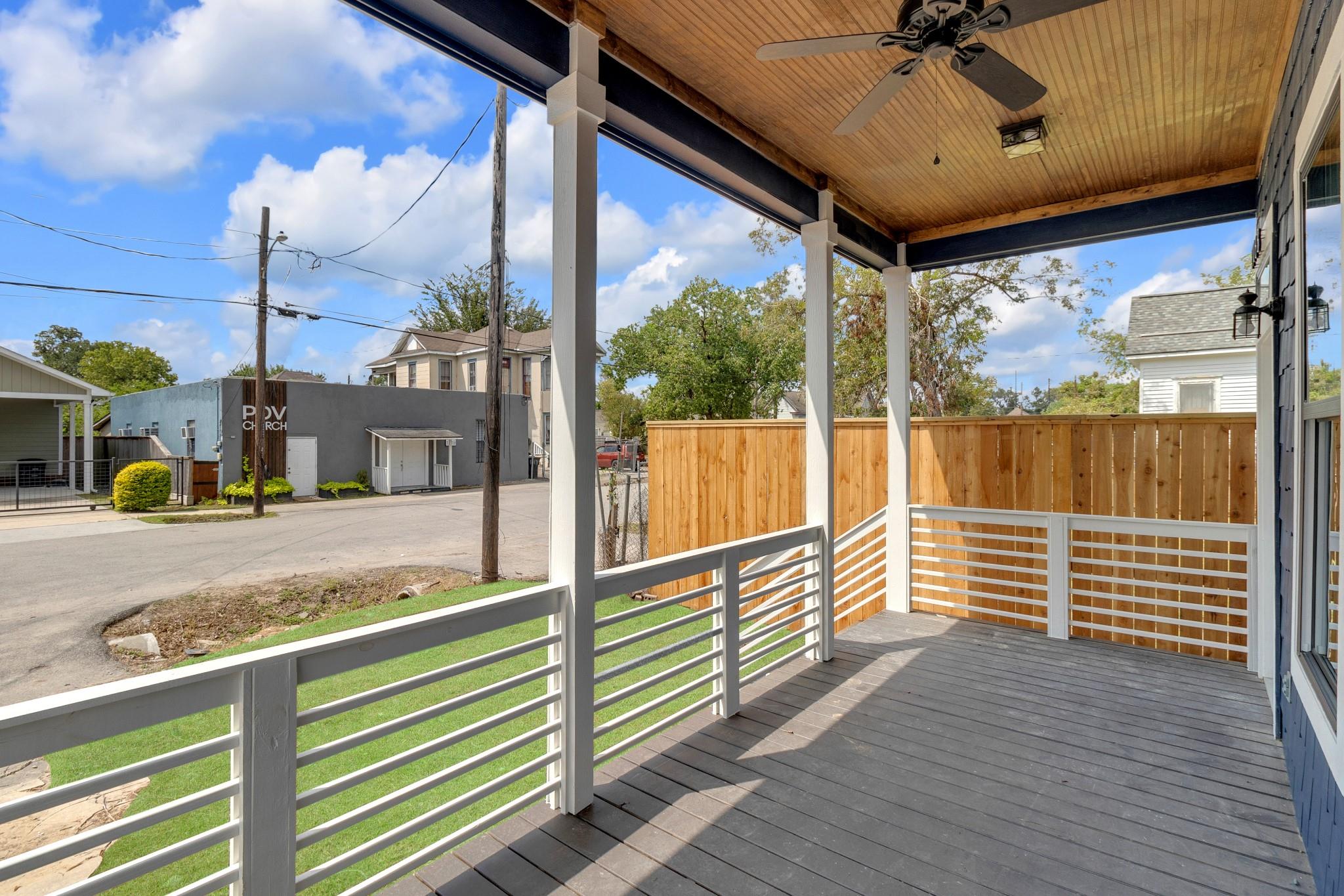1708 Gentry Street AB
