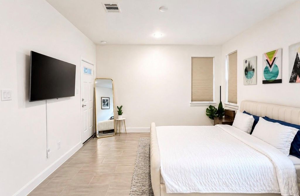 Photo of 2715 Eado Edge Court, Houston, TX 77020 (MLS # 60961031)