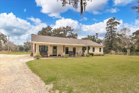 Photo of 3570 County Road 345, Brazoria, TX 77422 (MLS # 70133060)