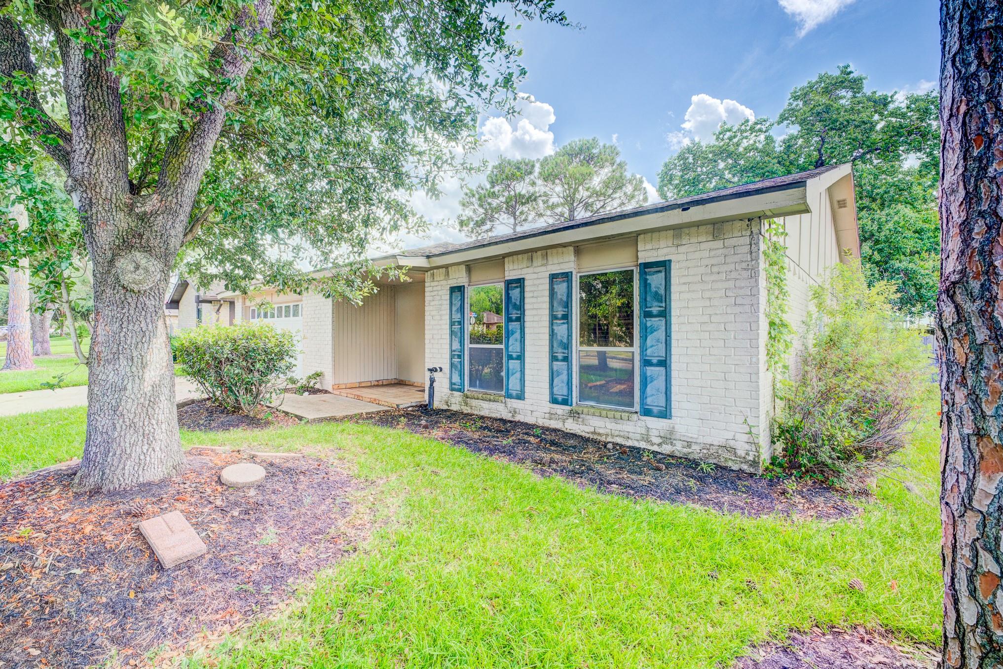 3023 Quail Valley East Drive