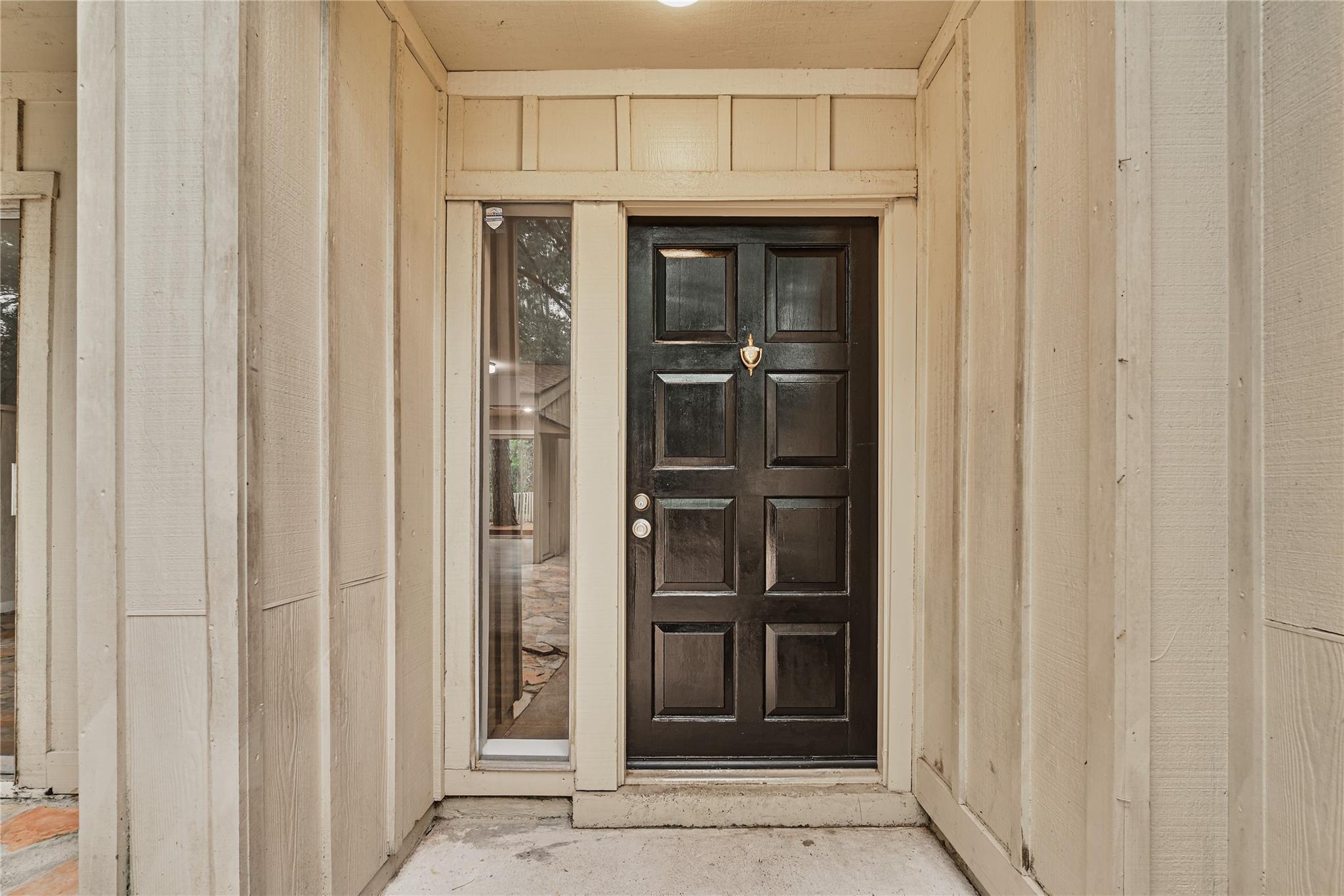 2425 W Settlers Way