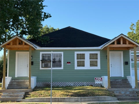 Photo of 5140 Polk St ST, Houston, TX 77023 (MLS # 53754614)