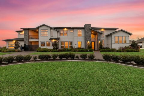 Photo of 29627 Circle S Ranch Trail, Fulshear, TX 77406 (MLS # 43693442)