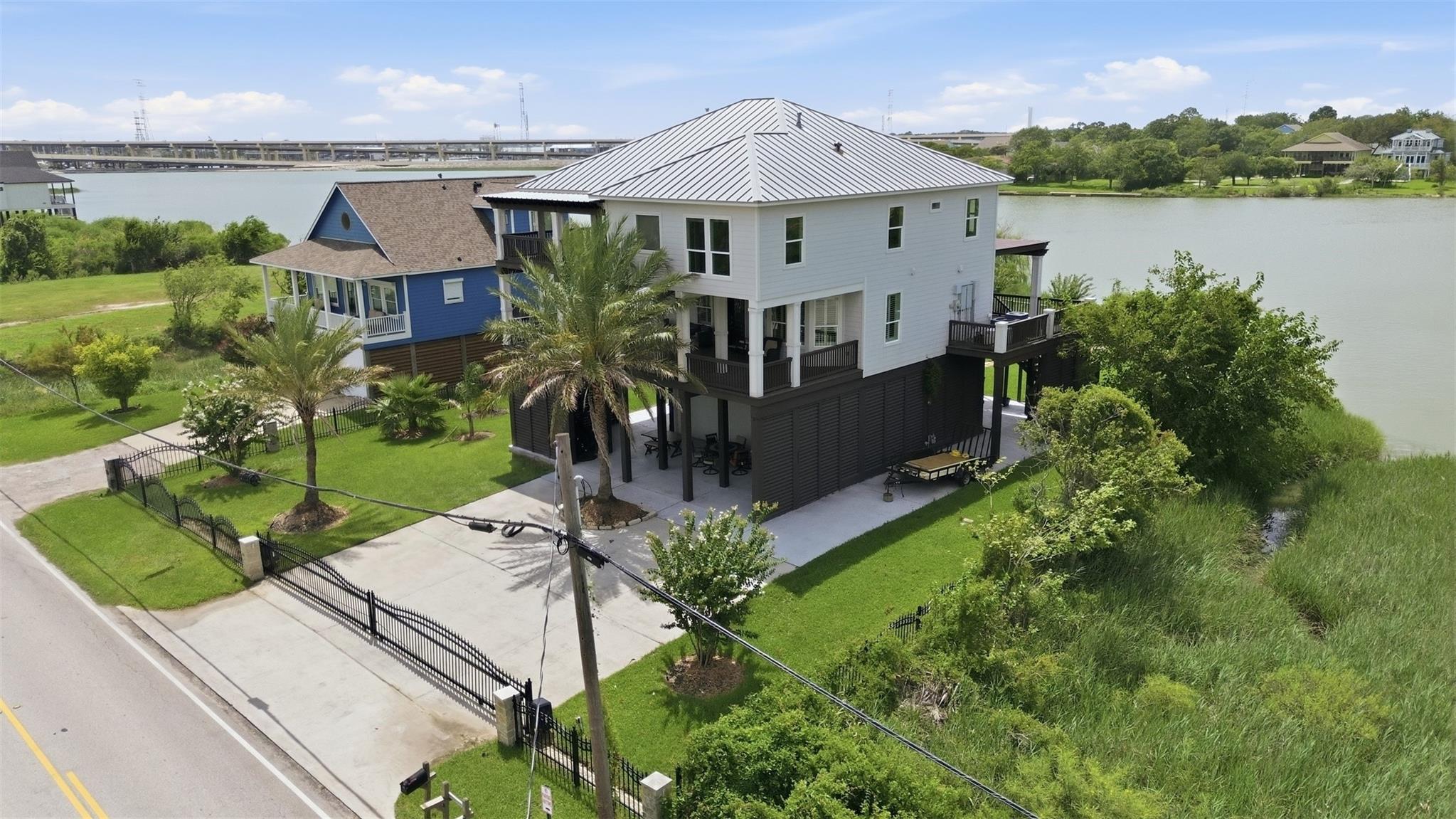 1015 Todville Road