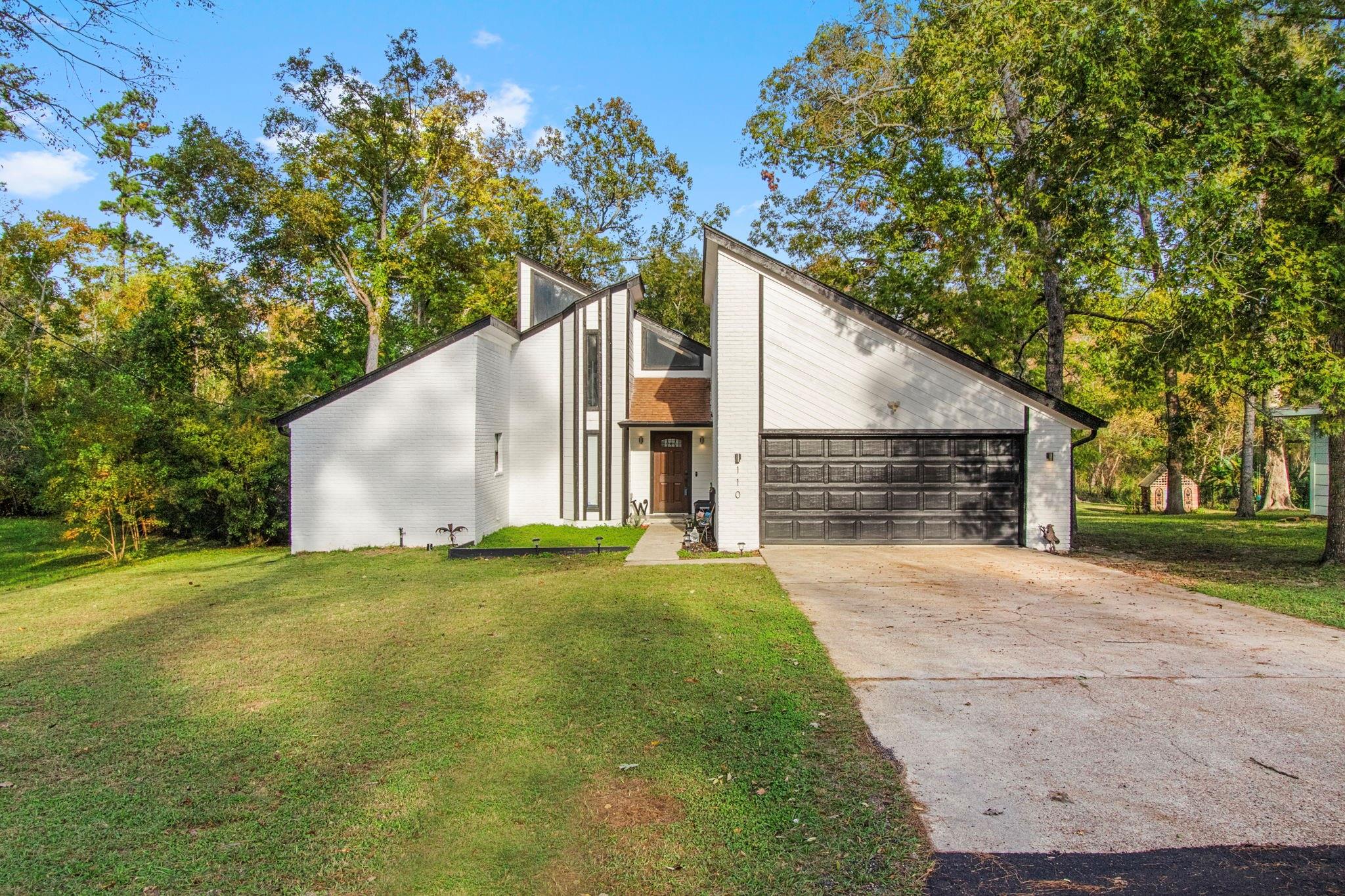 110 Hanover Lane