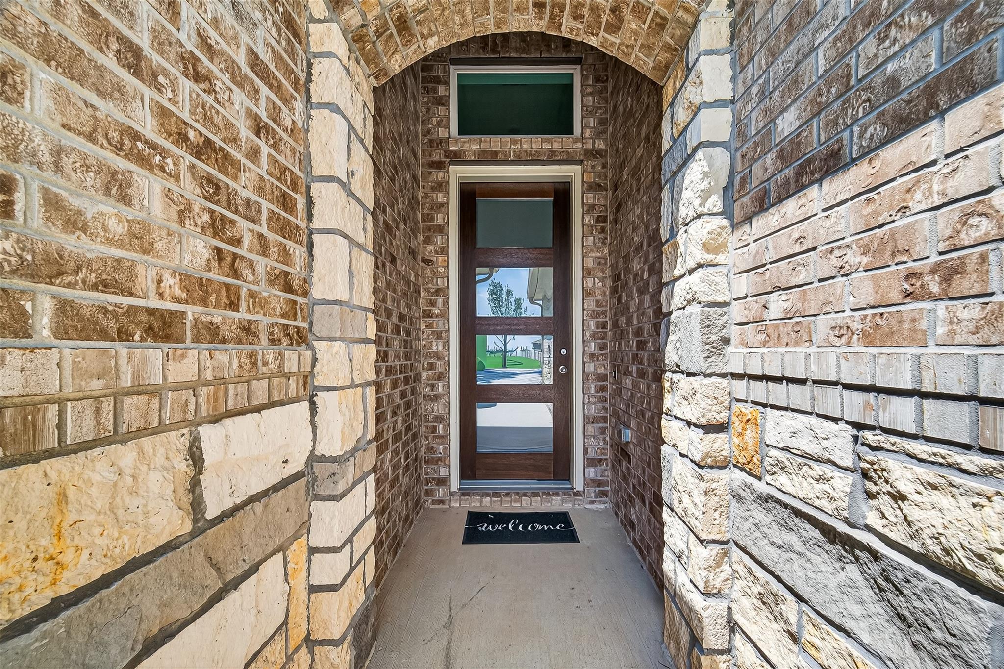 2919 Golden Isle Drive