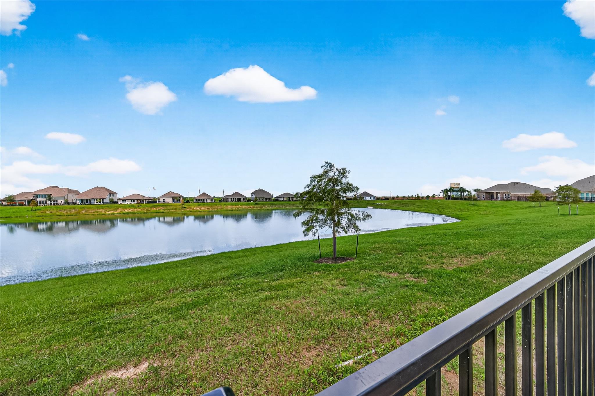 2919 Golden Isle Drive