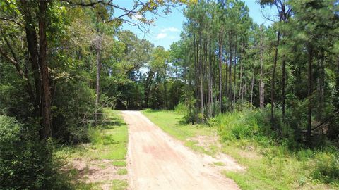 Photo of 5675 Cr 1050, Kennard, TX 75847 (MLS # 84068550) Photo of 5675 Cr 1050, Kennard, TX 75847 (MLS # 84068550)