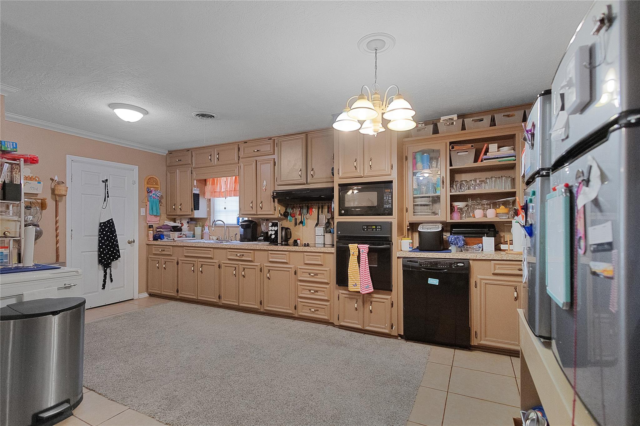 1021 West Drive