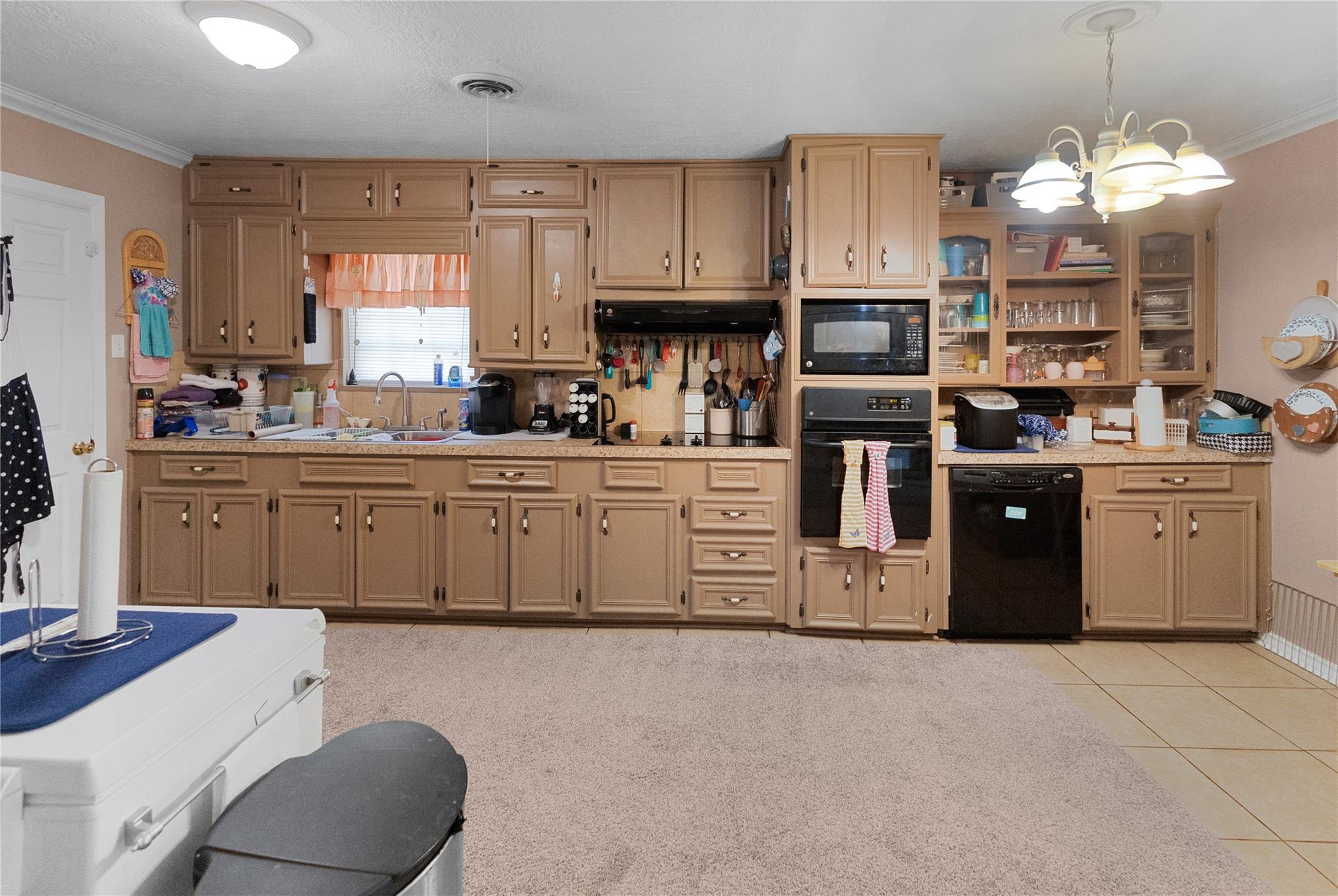 1021 West Drive