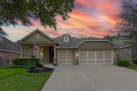 Photo of 31507 Boulder Cliff Lane, Spring, TX 77386 (MLS # 10569895)