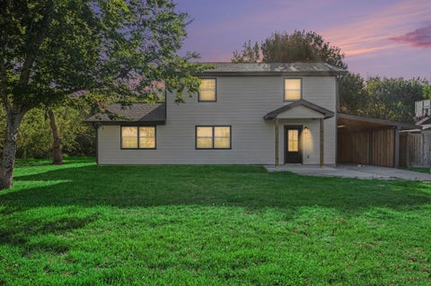 Photo of 1021 27th Street, Dickinson, TX 77539 (MLS # 8405851)