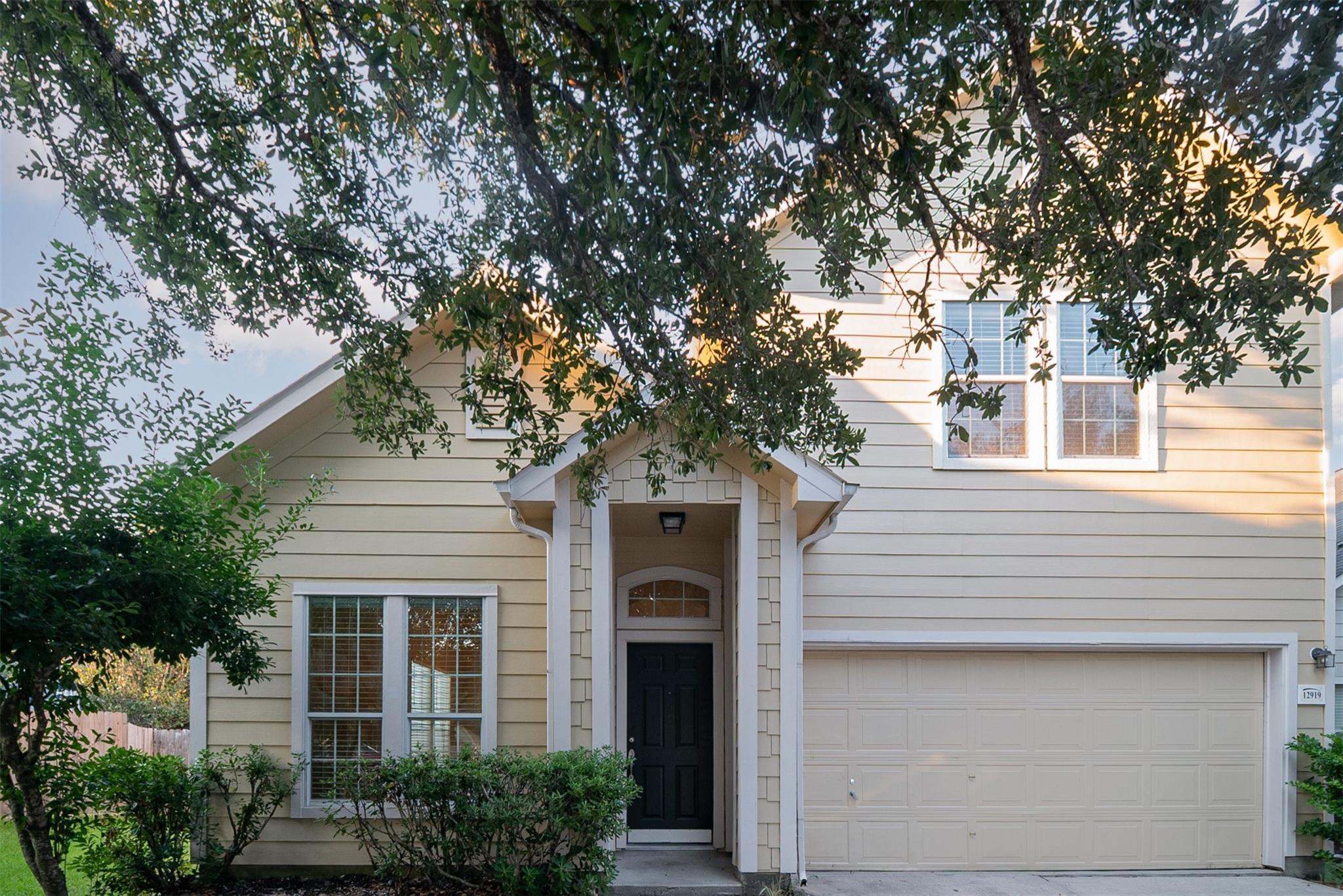 12919 Palm Leaf Court