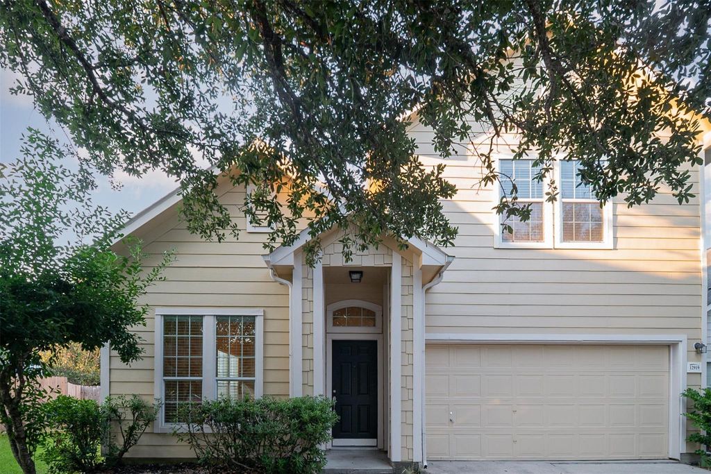 Photo of 12919 Palm Leaf Court, Houston, TX 77044 (MLS # 66068186)