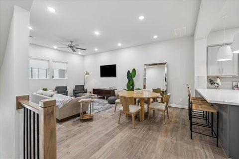 Photo of 6338 Paddington Bend Drive, Houston, TX 77008 (MLS # 45463149)