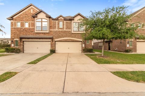 Photo of 3411 Rainflower Springs Lane, Rosenberg, TX 77471 (MLS # 17403653)