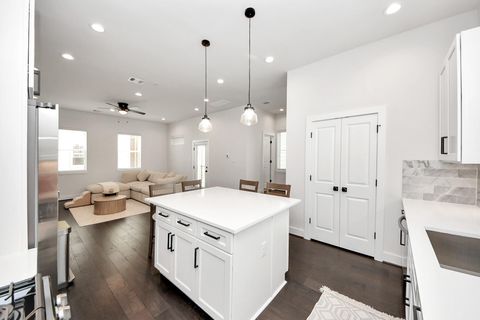 Tiny photo for 5502 Wheatley Street #B, Houston, TX 77091 (MLS # 37089822)