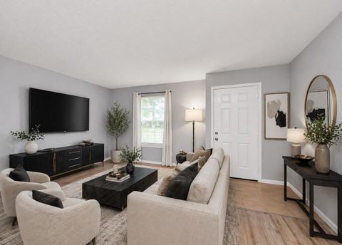 Photo of 10654 Hazelhurst Drive #28, Houston, TX 77043 (MLS # 19638333)