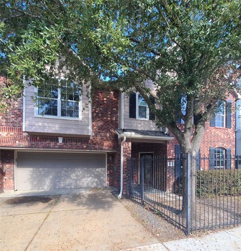 1613 W 15th Street Houston TX 77008