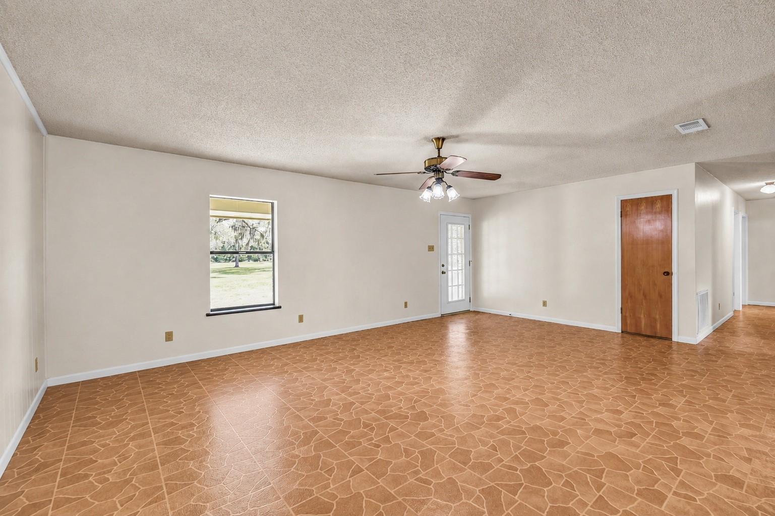 6192 County Road 803