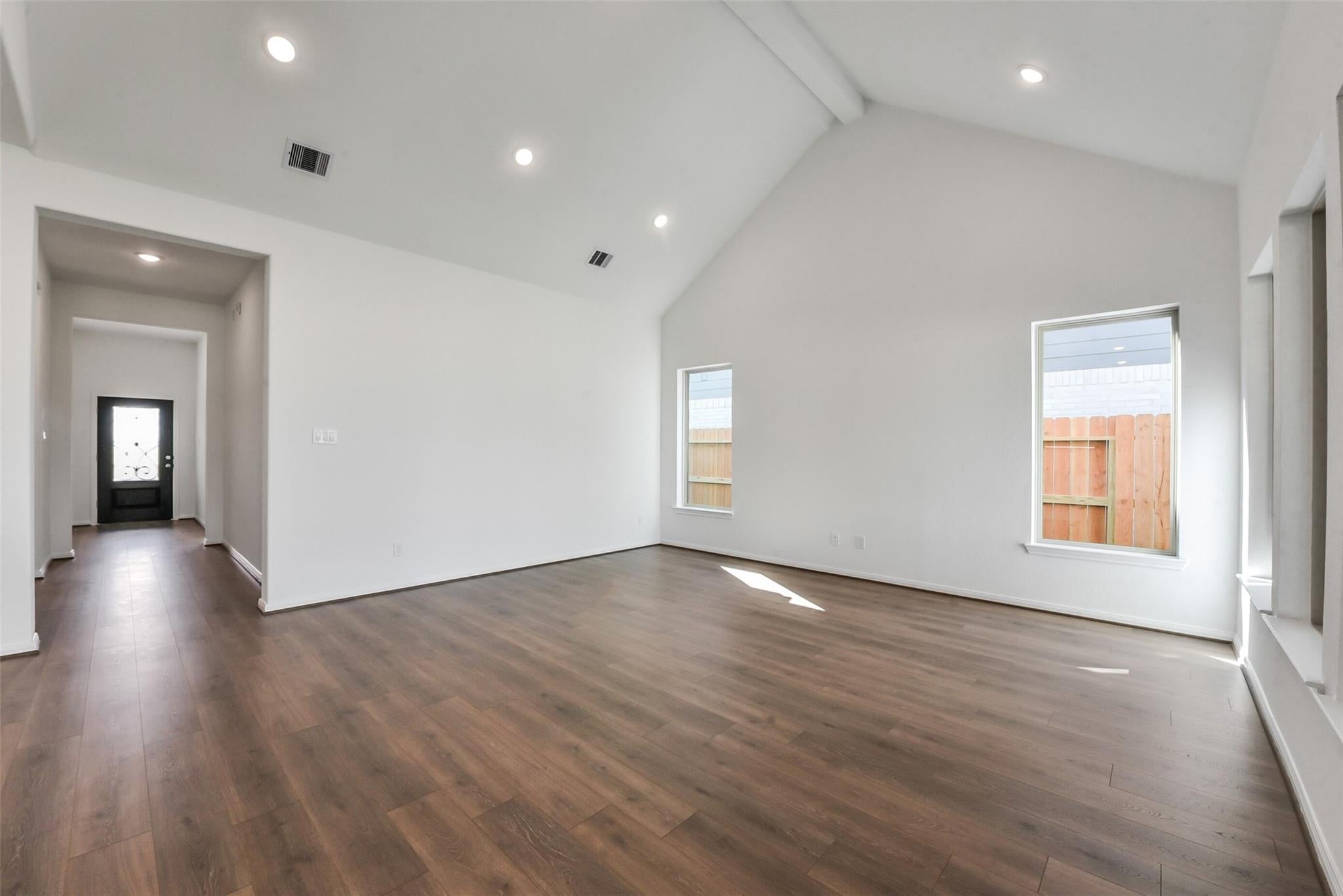 3496 Mount Scenery Lane