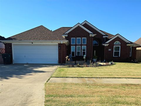 Photo of 7013 Kelliwood Drive, Port Arthur, TX 77642 (MLS # 91582229)