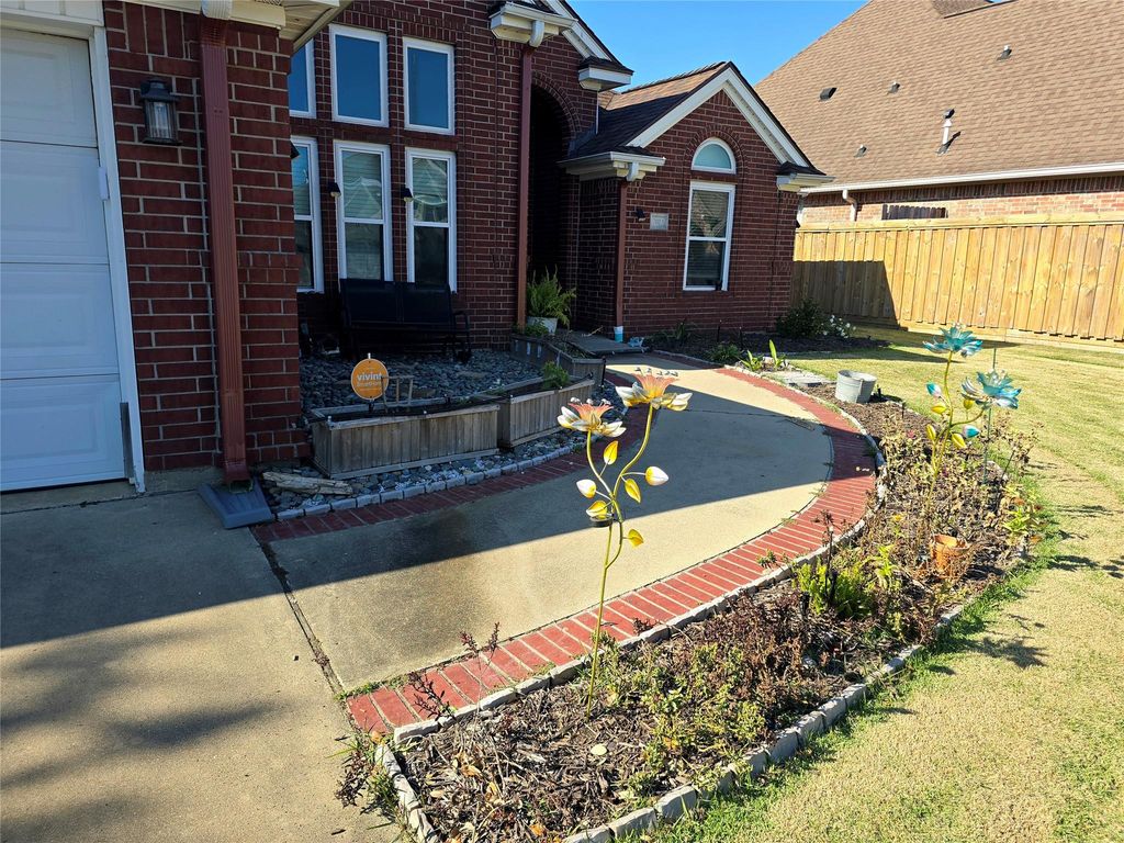 Photo of 7013 Kelliwood Drive, Port Arthur, TX 77642 (MLS # 91582229)