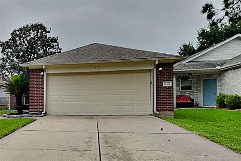 Photo of 18203 Campbellford Drive, Tomball, TX 77377 (MLS # 35108752)
