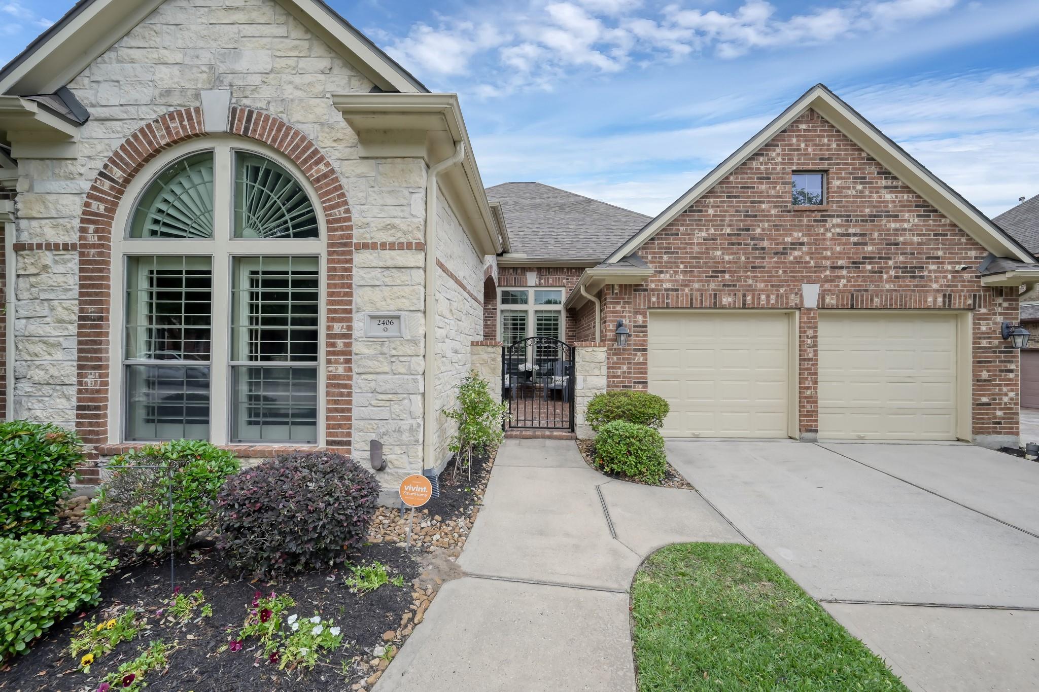 2406 Randal Point Court