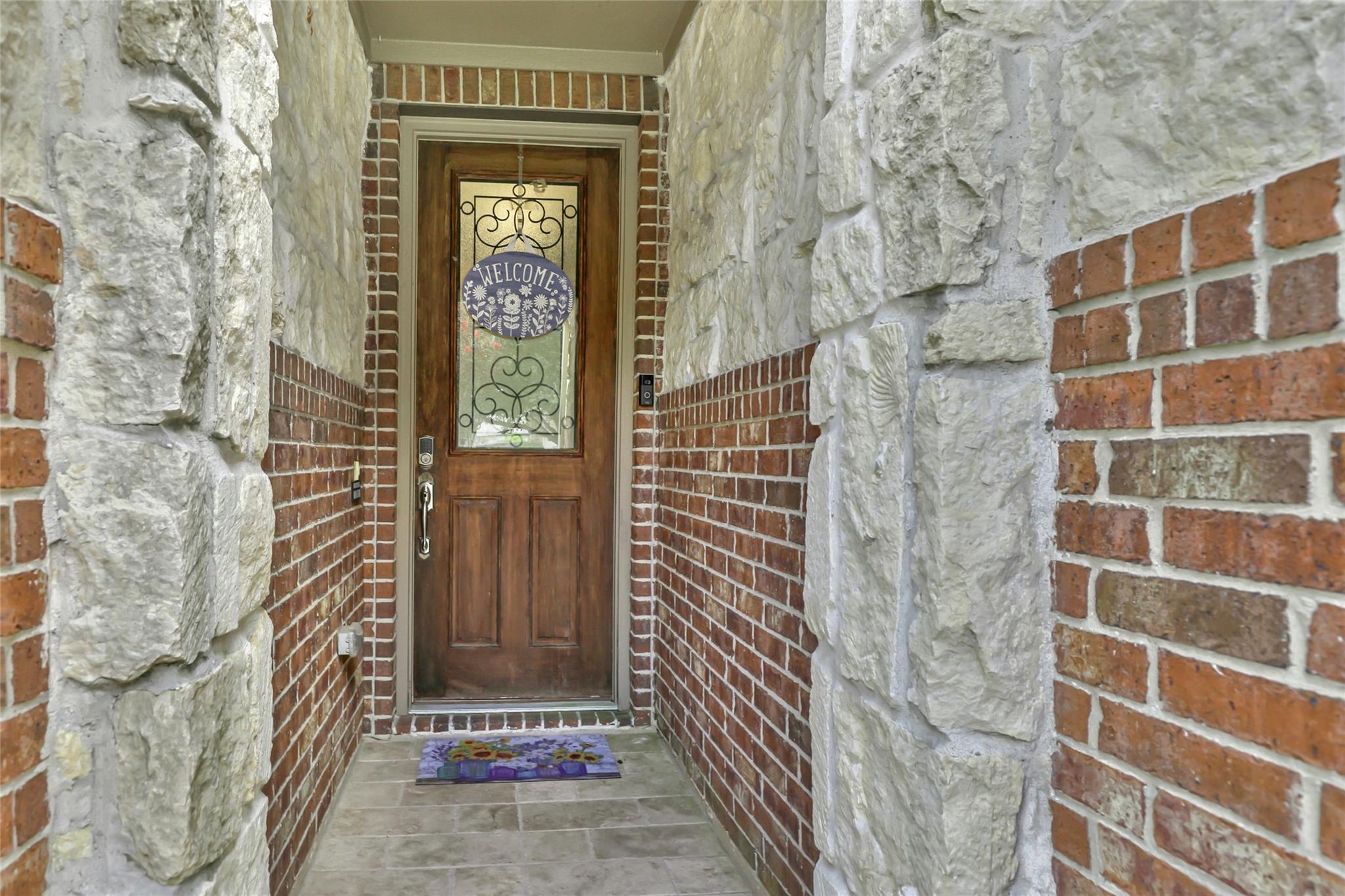 10206 Eagle Hollow Drive