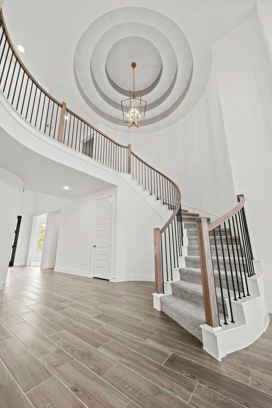 424 Mathis Lake Court
