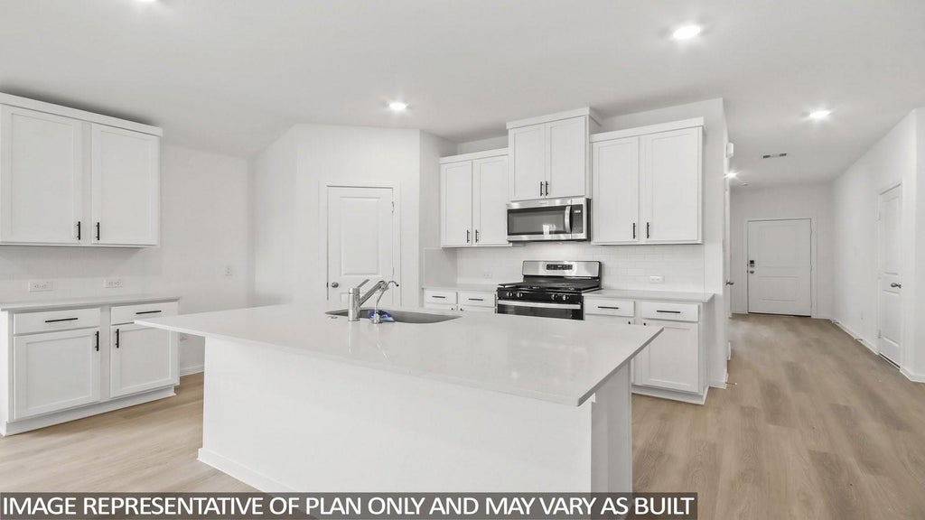 Photo of 8919 Phoebe Bend Drive, Montgomery, TX 77316 (MLS # 87317200)