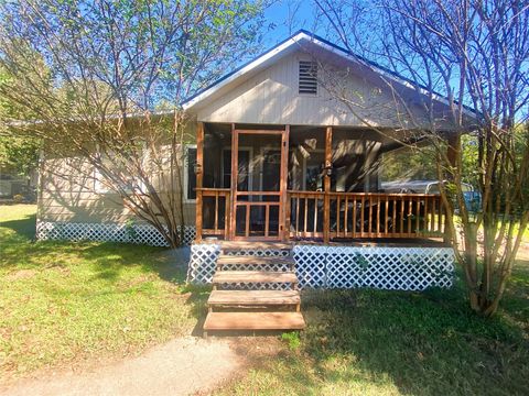 Photo of 2649 Fm 3277, Livingston, TX 77351 (MLS # 75856125)
