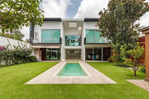 Photo of 63 Av. Al Bosque De Tetela, NA 62130 (MLS # 95672544)