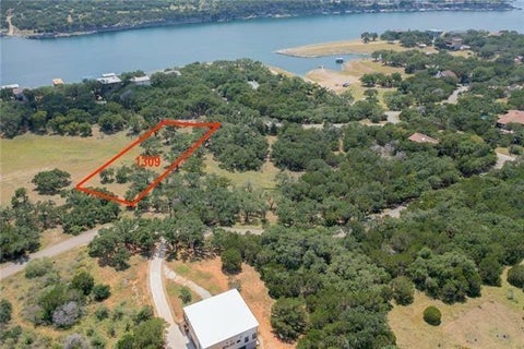 Photo of 1309 Robin Trl Road, Lago Vista, TX 78645 (MLS # 10056084)