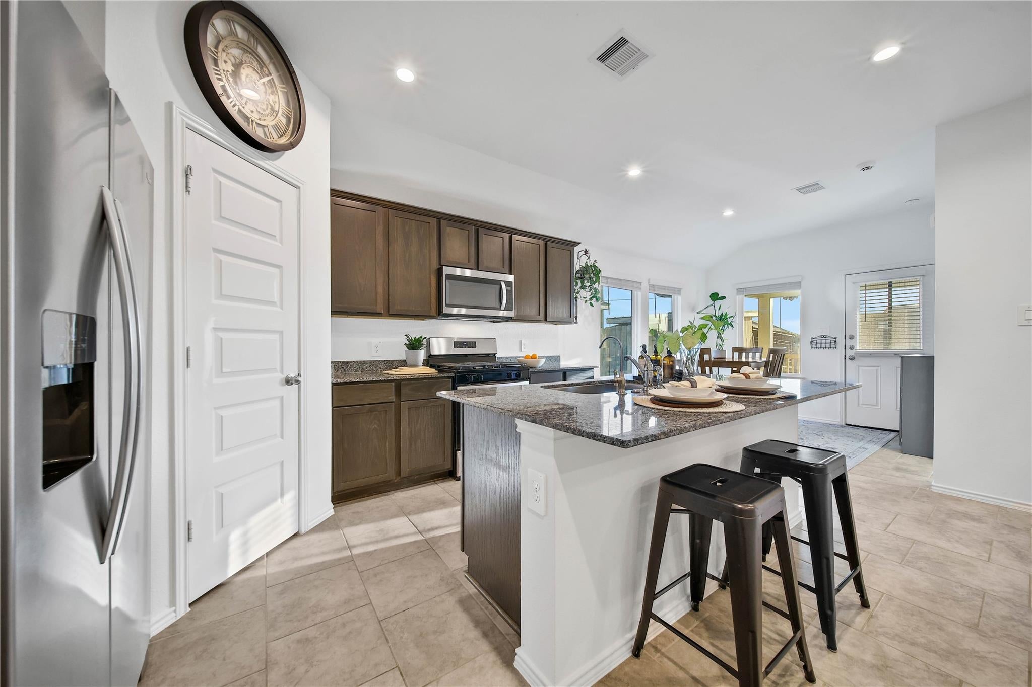 7542 Cynomys Court