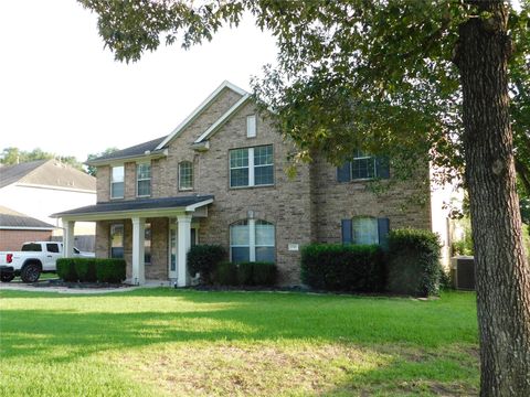 Photo of 1703 Summergate Drive, Conroe, TX 77304 (MLS # 38905797)