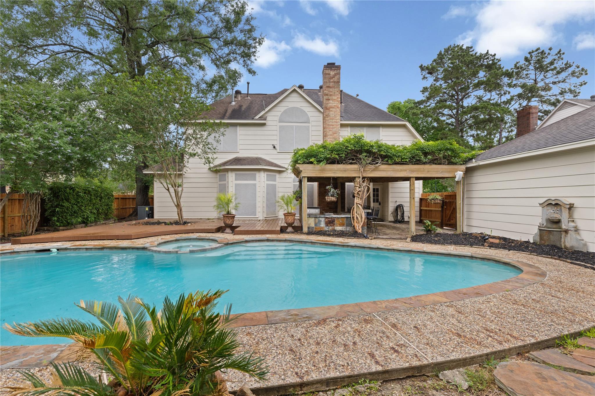 1911 Tawny Oaks Drive