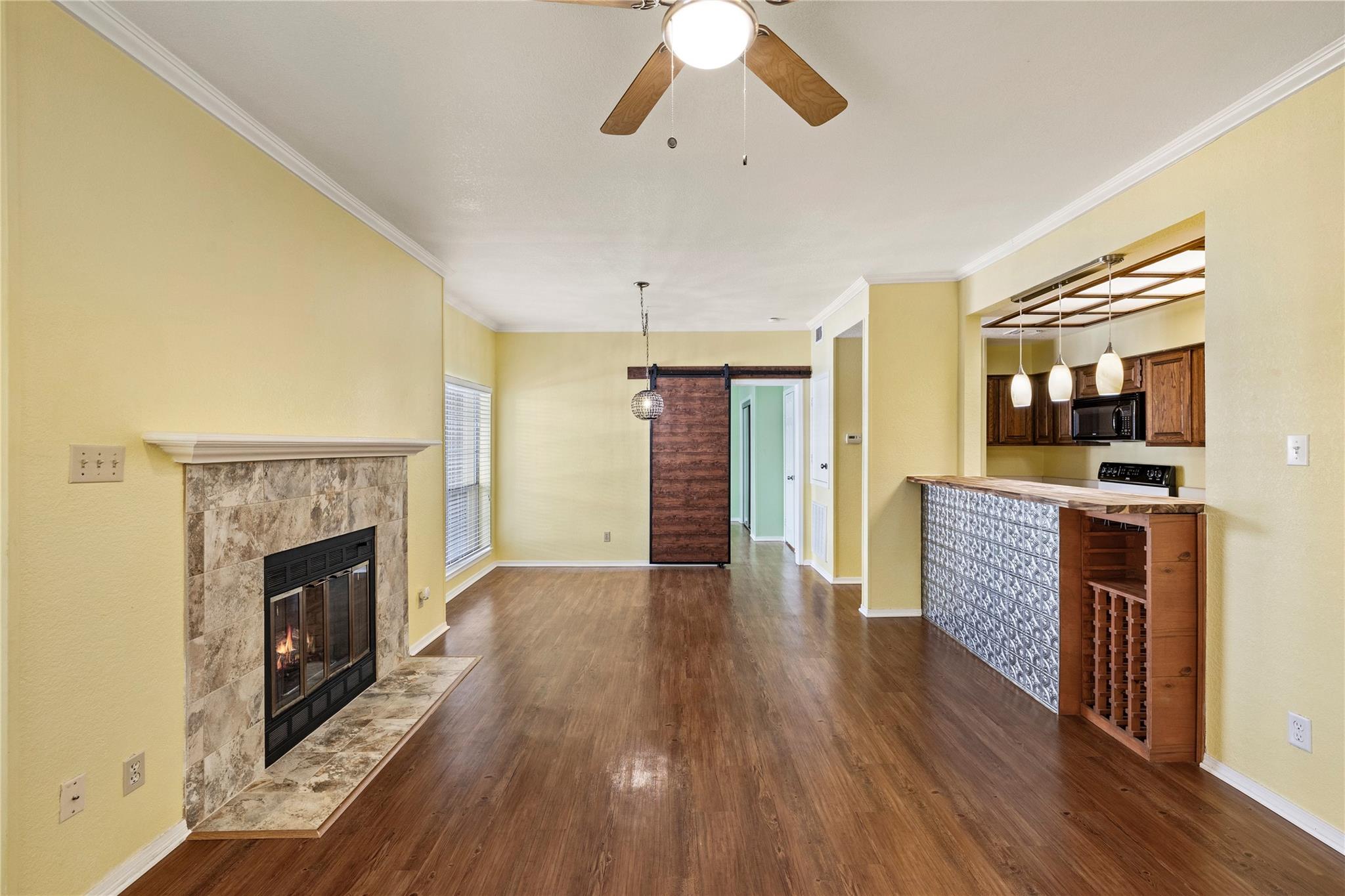 921 Marine Drive 223