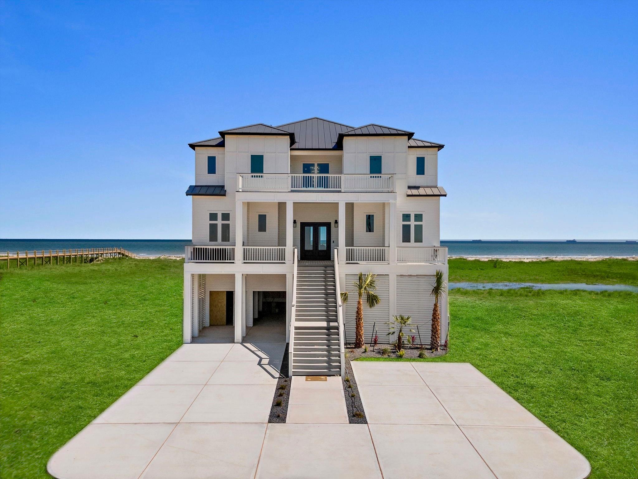 5034 Blue Water Highway