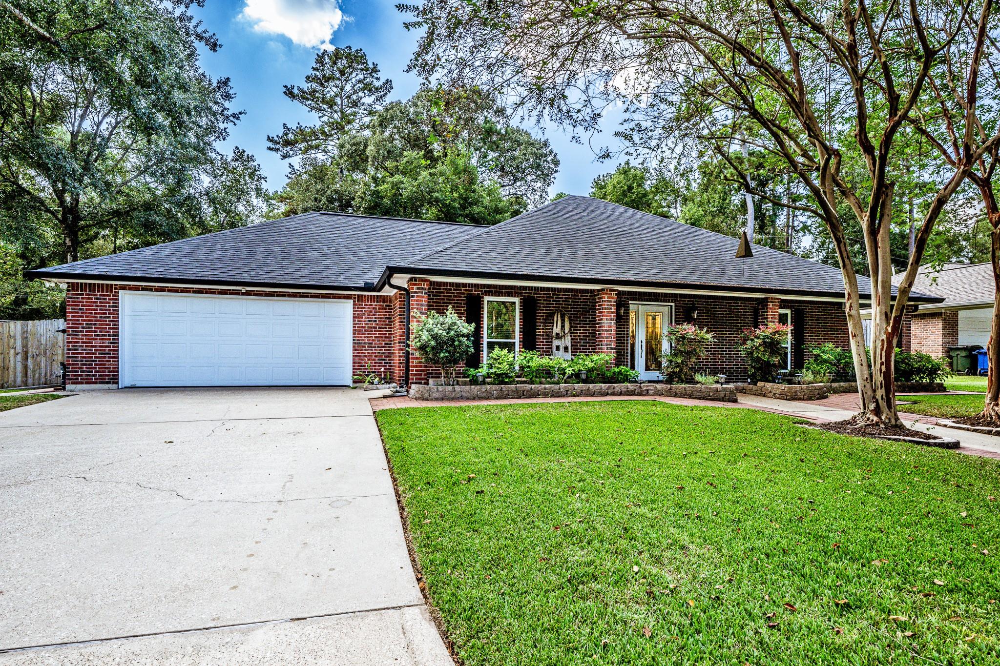 213 Broadmoor Drive