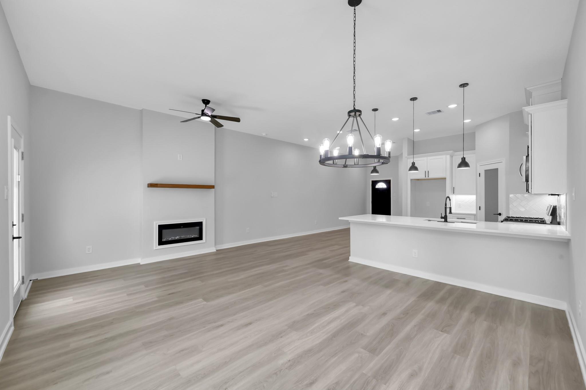 14839 Spica Court