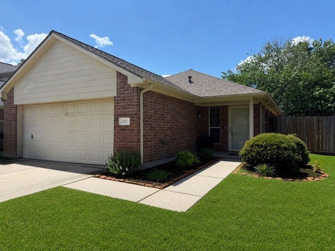 Homes For Rent - 2627 Spring Dusk Lane<br/> Spring, TX 77373