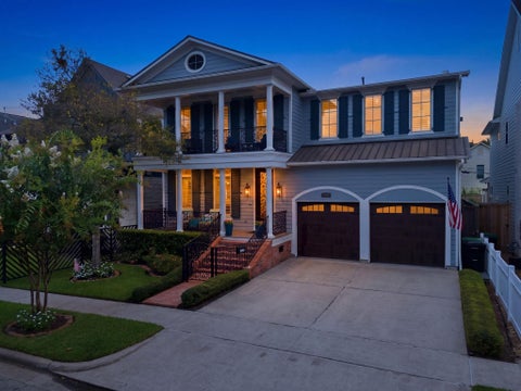 Photo of 315 E 24th Street, Houston, TX 77008 (MLS # 16541766)