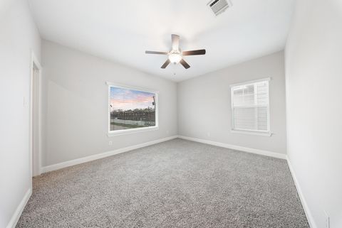 Tiny photo for 4004 Weslow Street, Houston, TX 77087 (MLS # 70895472)