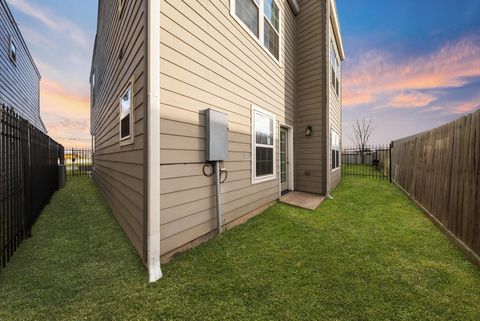 Tiny photo for 4004 Weslow Street, Houston, TX 77087 (MLS # 70895472)