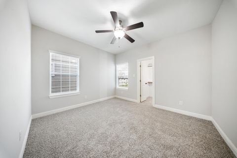Tiny photo for 4004 Weslow Street, Houston, TX 77087 (MLS # 70895472)