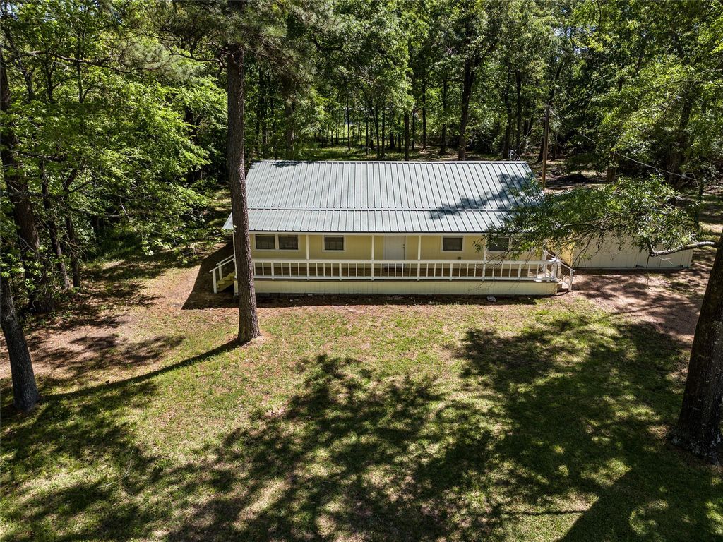 Photo of 20571 Lodge Road, New Caney, TX 77357 (MLS # 75344947)
