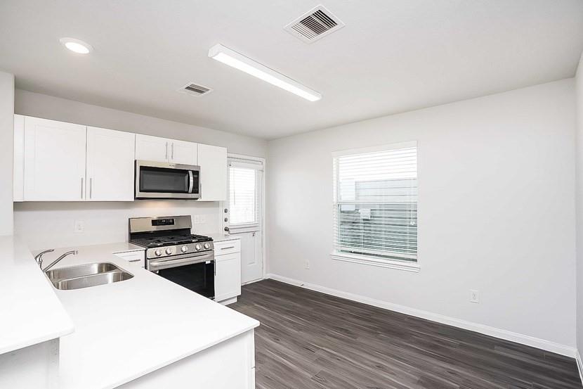 19022 Zanardo Court