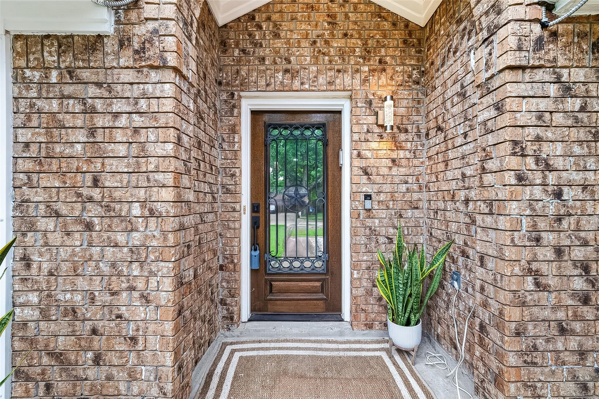 17402 Hamilwood Drive